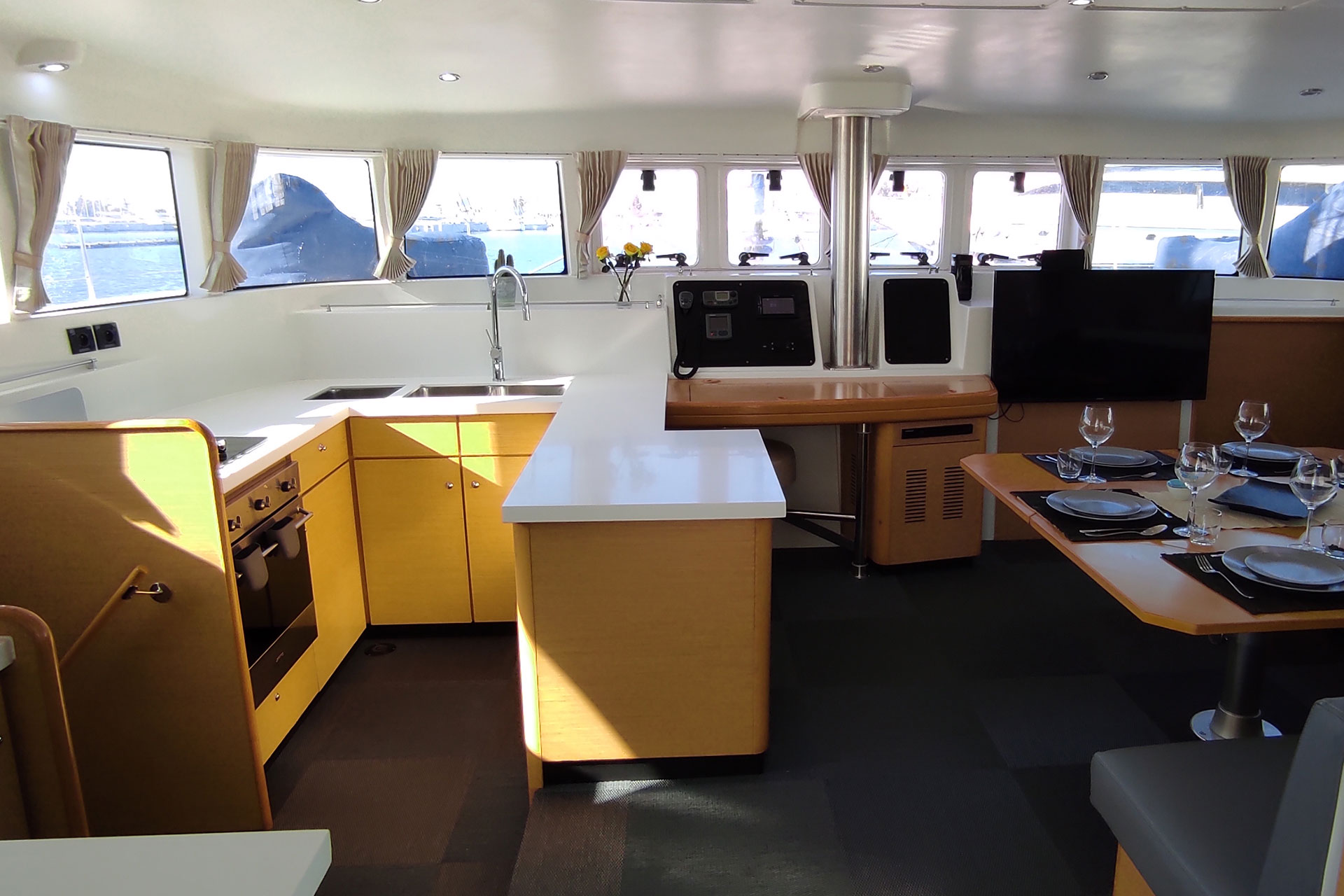 Photo #9 - Lagoon 500 - 5 + 1 + 1 cab. (The Full House) in Atene - 29971