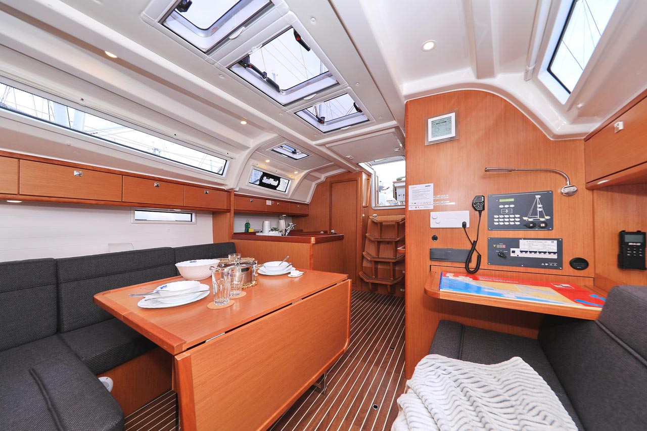 Photo #15 - Bavaria Cruiser 37 - 3 cab. (Westa) en Biograd - 30004