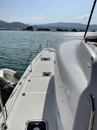 Photo #6 - Lagoon 42 - 4 + 2 cab. (Tethys) in Lefkada - 30039