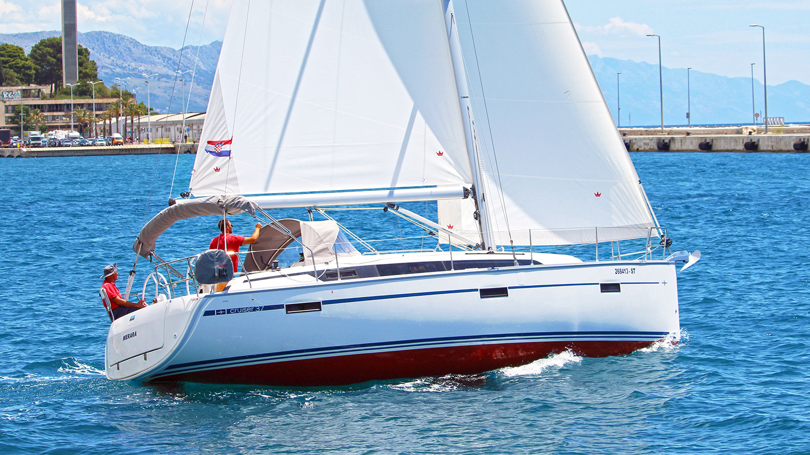 Photo #16 - Bavaria Cruiser 37 - 3 cab. (Merara) in Split - 30042