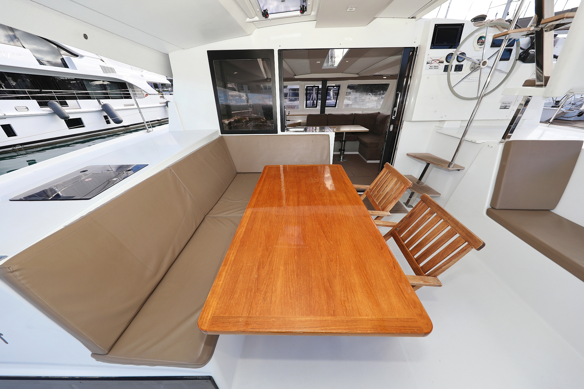 Photo #6 - Fountaine Pajot Lucia 40 - 4 cab. (Why Not) in Trogir - 30047