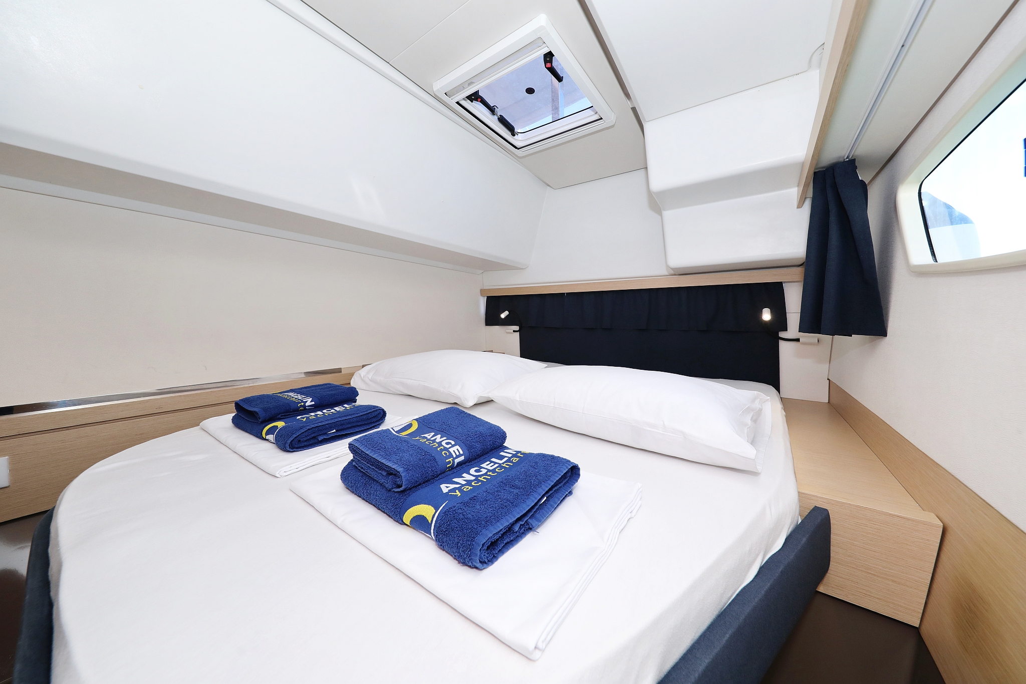 Photo #33 - Fountaine Pajot Lucia 40 - 4 cab. (Why Not) in Trogir - 30047
