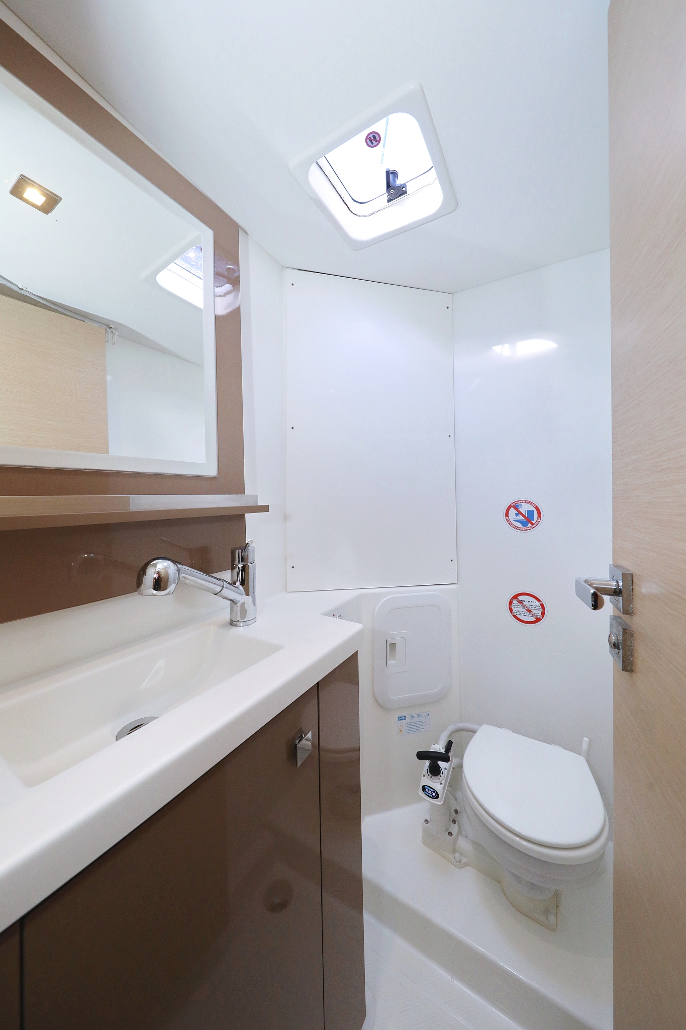 Photo #37 - Fountaine Pajot Lucia 40 - 4 cab. (Why Not) in Trogir - 30047