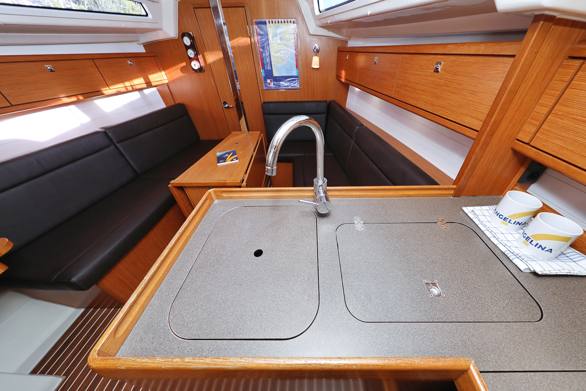 Photo #35 - Bavaria Cruiser 33 (Dolce Vita) en Sibenik - 30051
