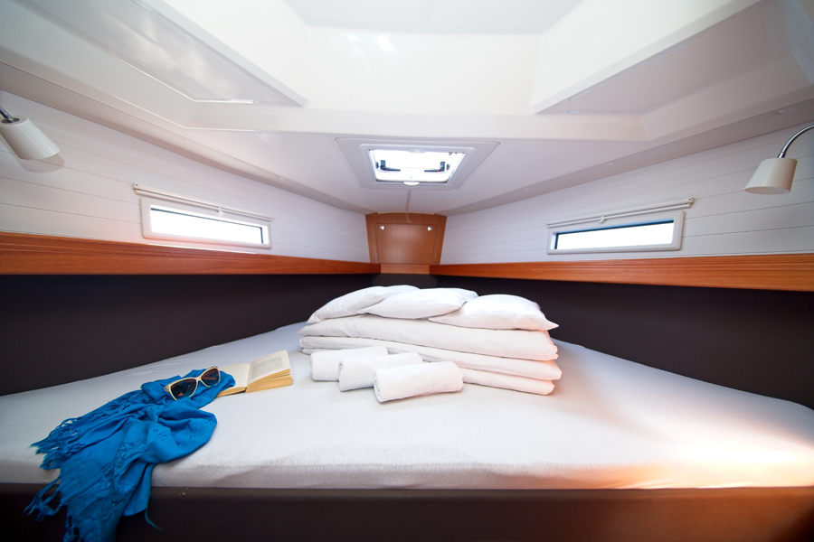 Photo #11 - Bavaria Cruiser 41 - 3 cab. (MH 60) in Murter - 30079