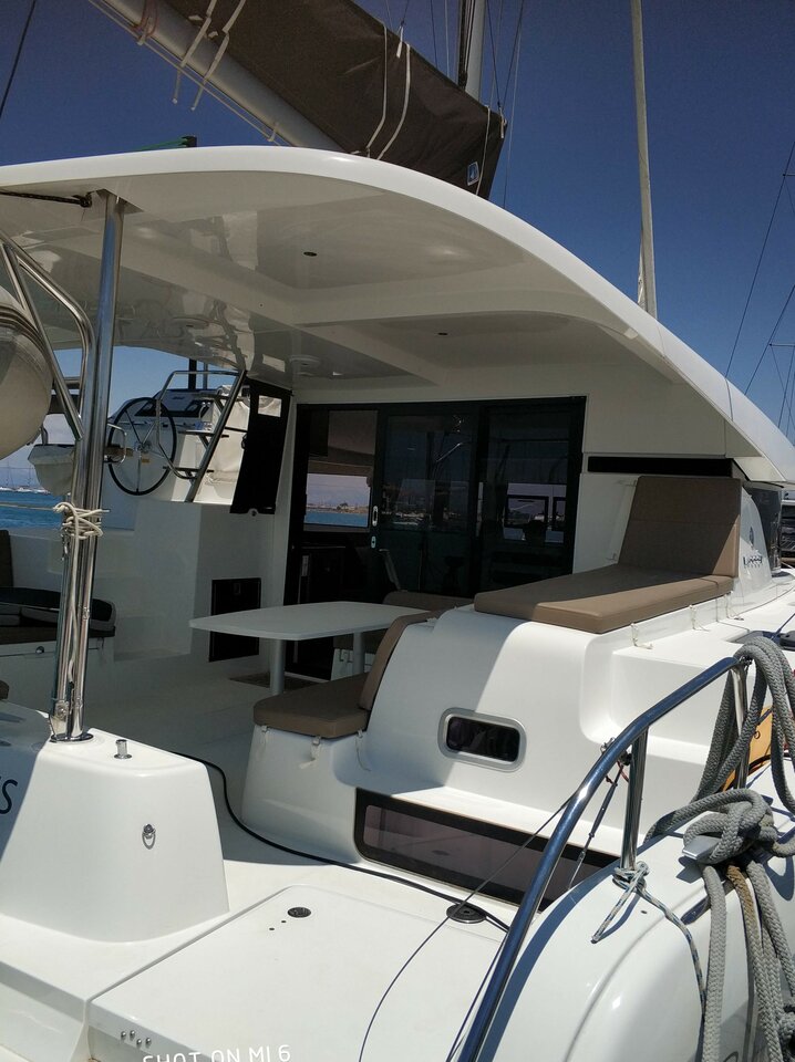 Photo #10 - Lagoon 42 - 4 + 2 cab. (Niki) in Lavrion - 30101