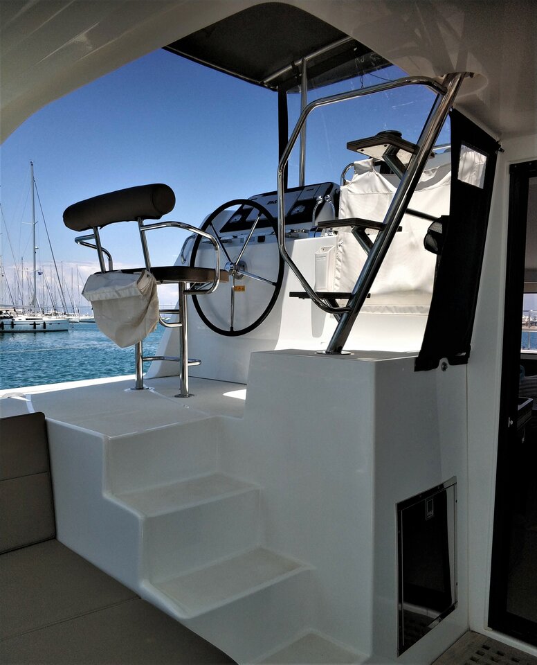 Photo #13 - Lagoon 42 - 4 + 2 cab. (Niki) in Lavrion - 30101