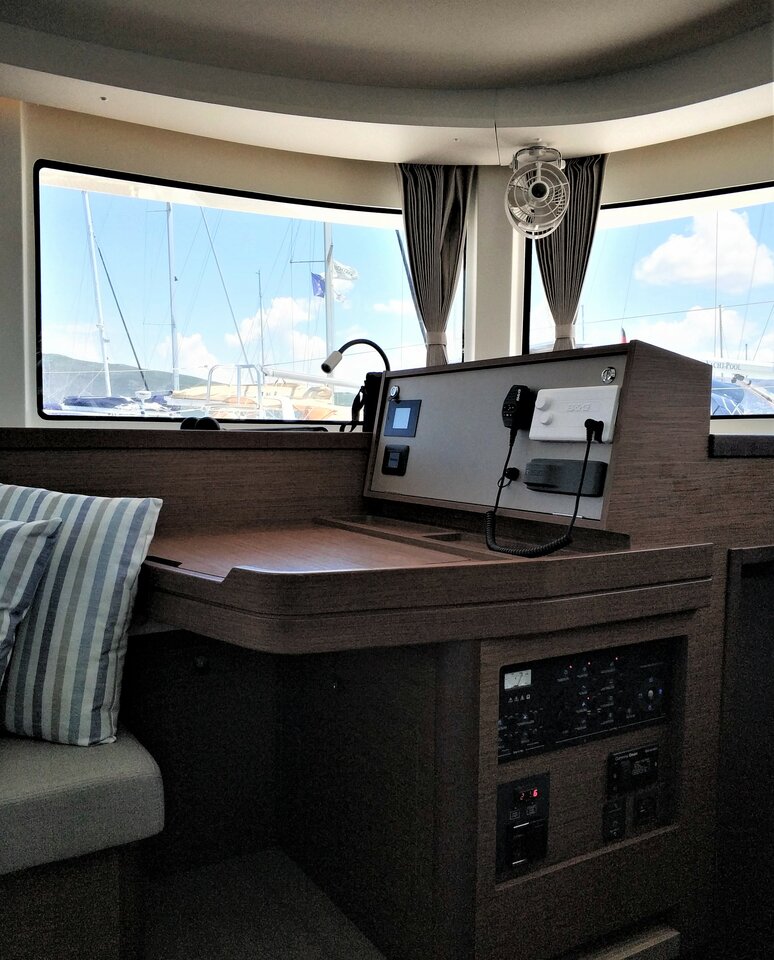 Photo #19 - Lagoon 42 - 4 + 2 cab. (Niki) in Lavrion - 30101