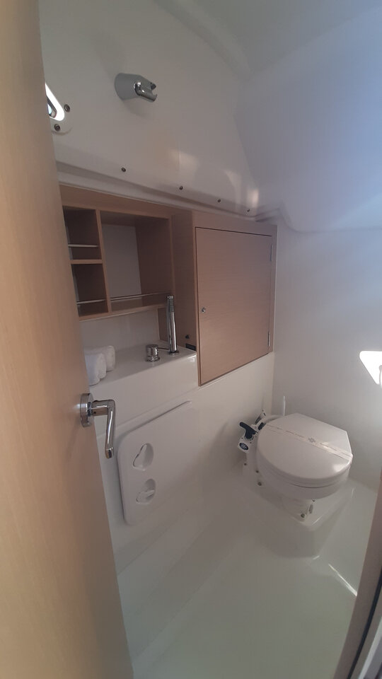 Photo #13 - Oceanis 30.1 (Mobula Zero) in Split - 30124