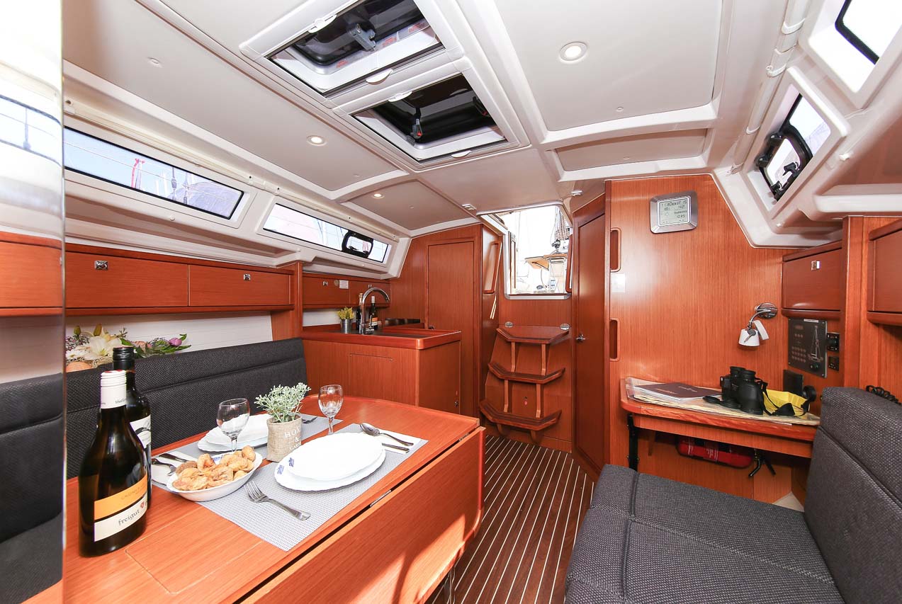 Photo #12 - Bavaria Cruiser 33 (Nemo) in Murter - 30138