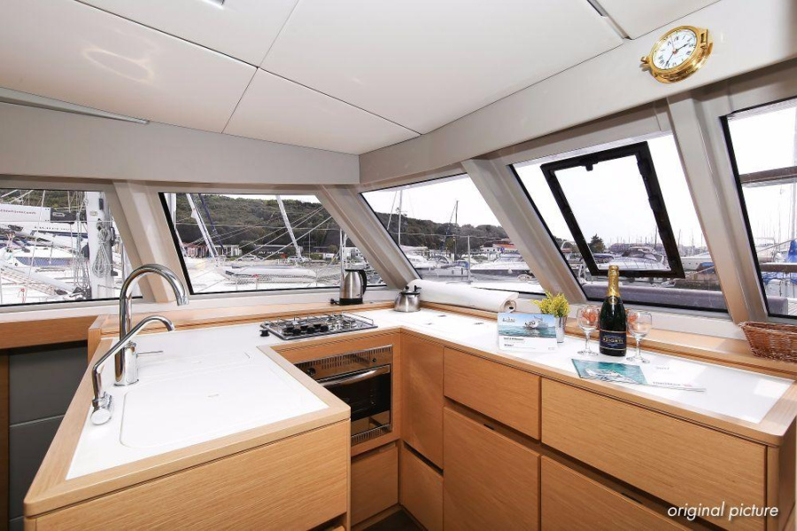 Photo #16 - Nautitech 46 Open (Feel Good I) en Pula - 30140