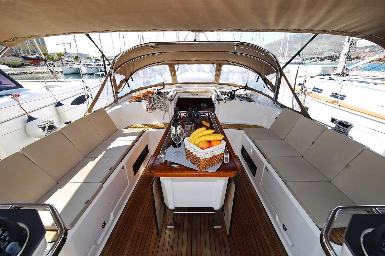 Bavaria Cruiser 56 - 5 + 1 cab. (El Karinjo)  - 4