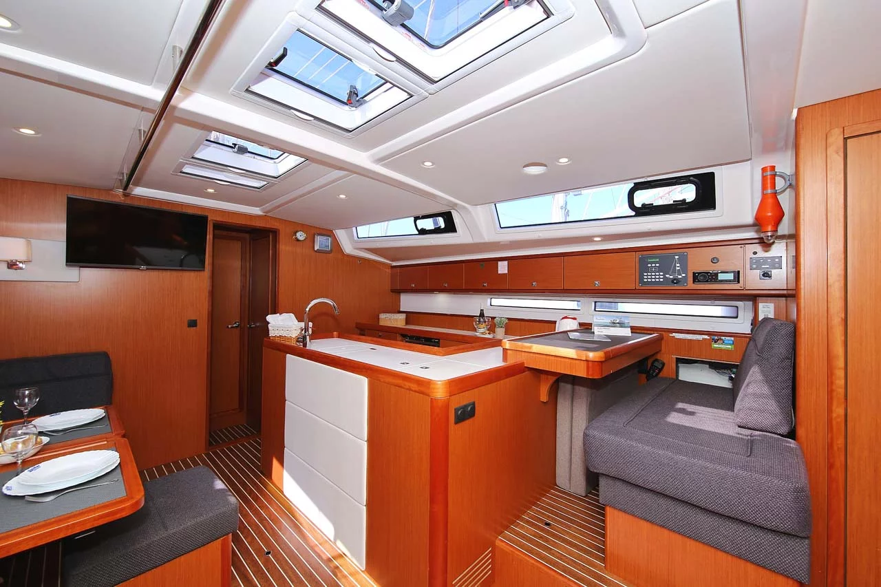 Bavaria Cruiser 56 - 5 + 1 cab. (El Karinjo)  - 10