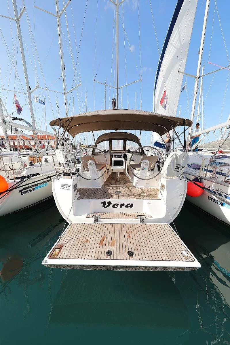 Bavaria Cruiser 37 - 3 cab. (Vera)  - 35