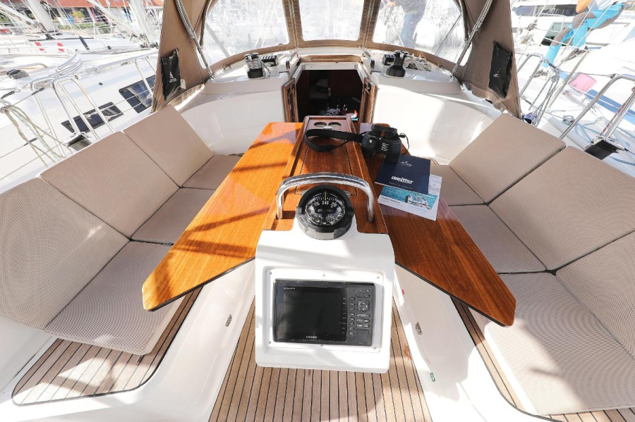 Photo #15 - Bavaria Cruiser 37 - 3 cab. (Vera) en Murter - 30150