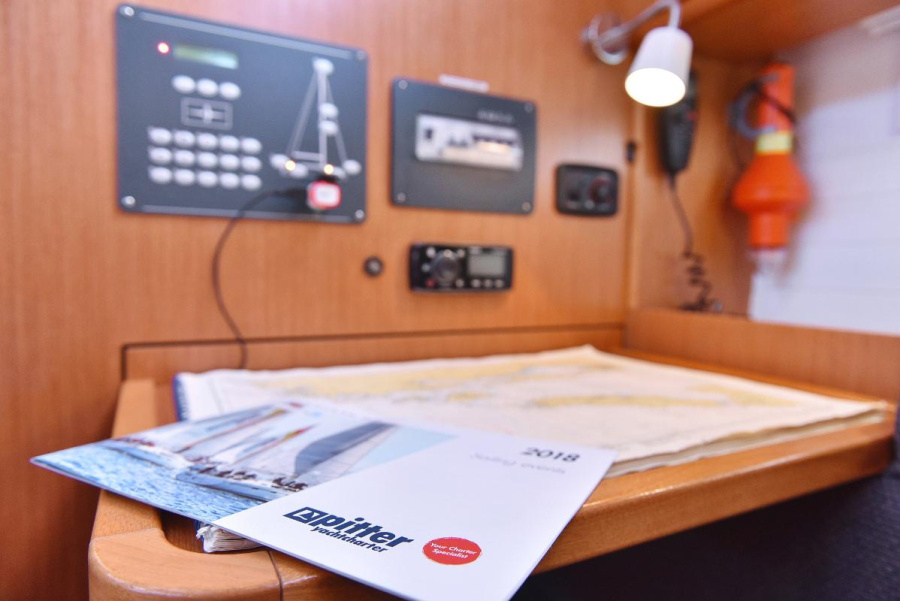 Photo #38 - Bavaria Cruiser 37 - 3 cab. (Vera) en Murter - 30150