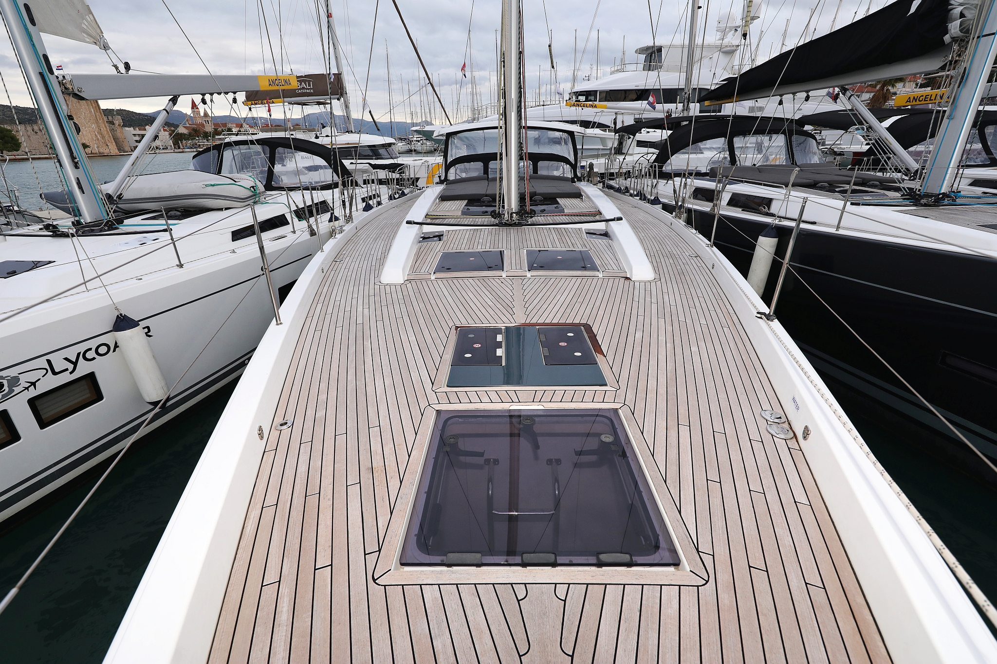 Photo #11 - Hanse 588 - 5 + 1 cab. (Jasmine) in Trogir - 30167