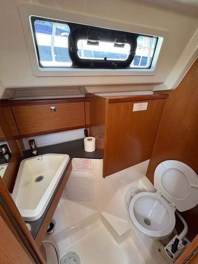 Photo #10 - Bavaria Cruiser 34 (Fünfland) in Murter - 30177