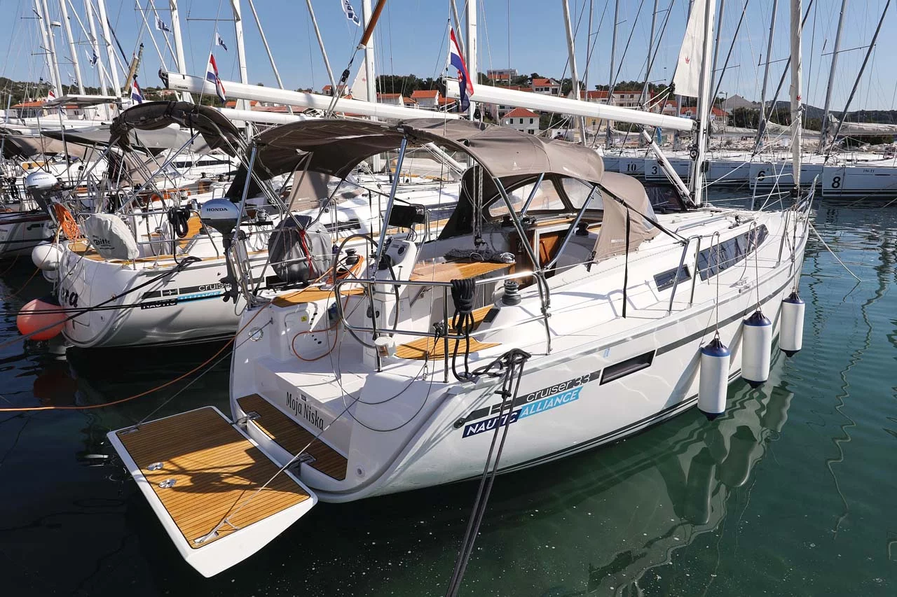Bavaria Cruiser 33 (Moja Niska)  - 2