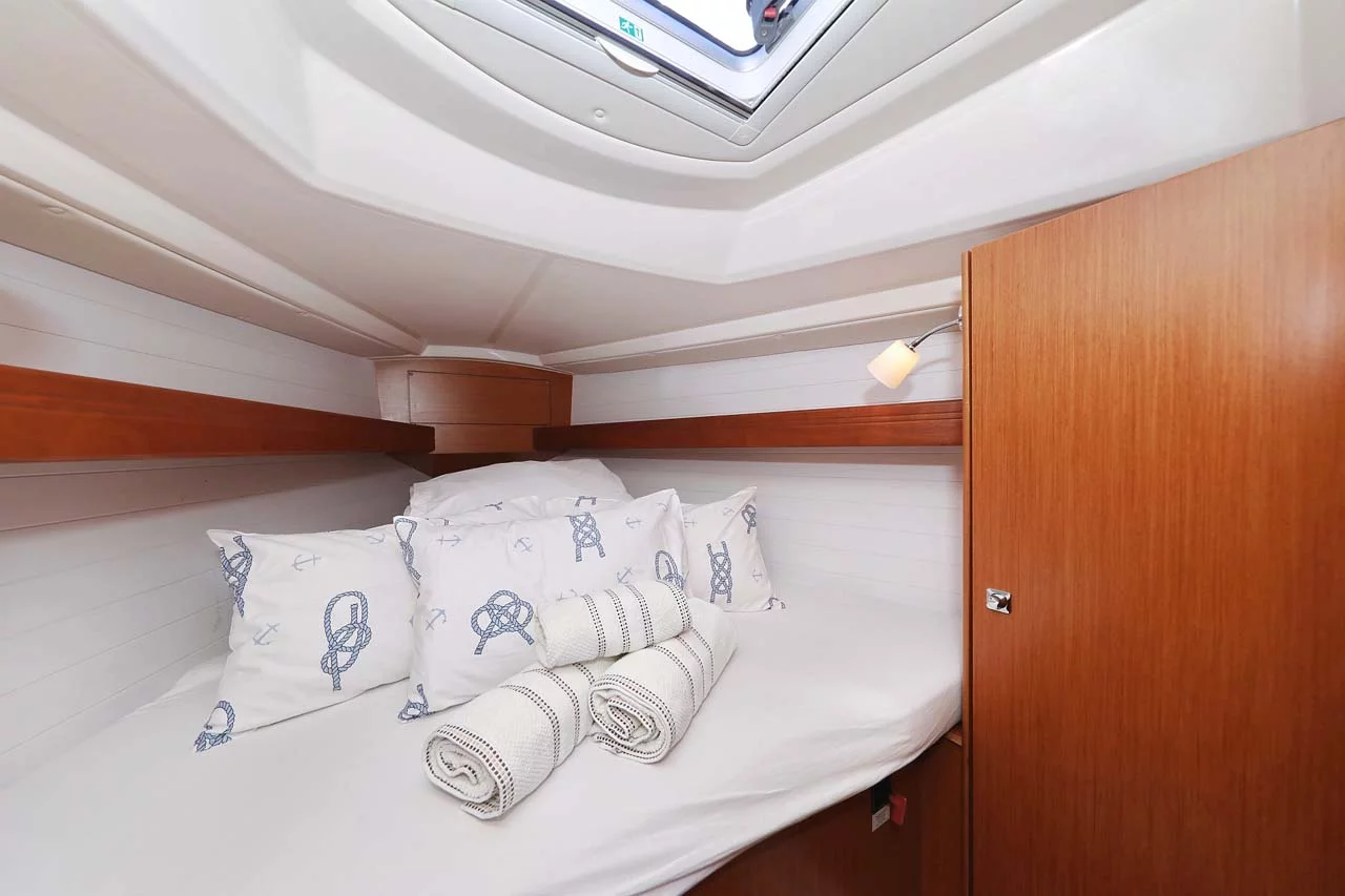 Bavaria Cruiser 33 (Moja Niska)  - 18