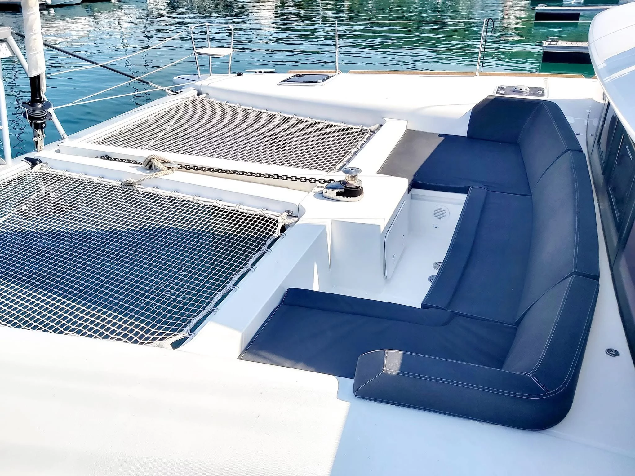 Lagoon 450 F - 4 + 2 cab. (Red Twin)  - 5