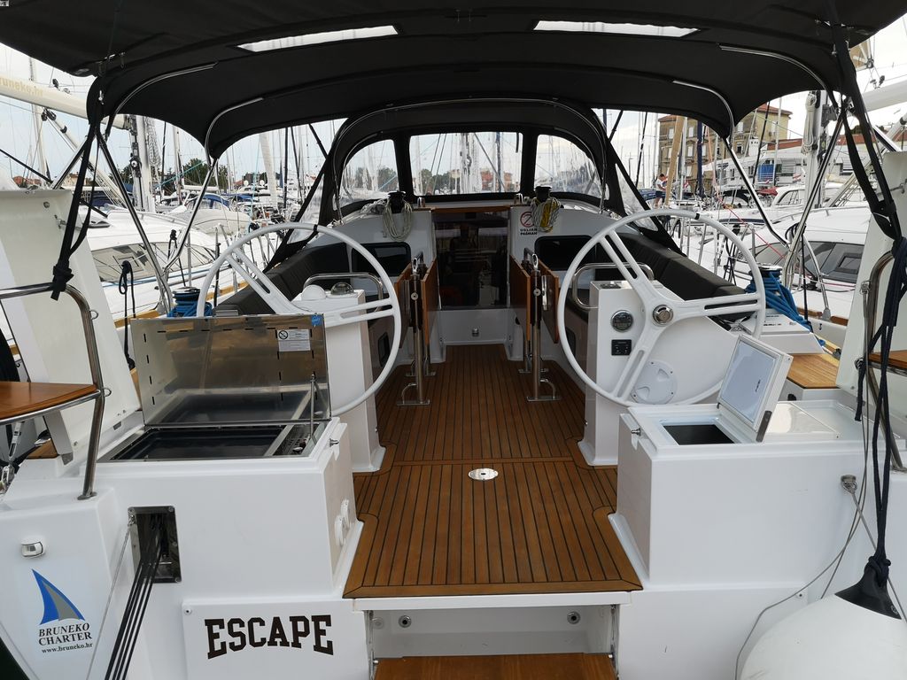 Photo #6 - Elan Impression 45.1 (Escape) in Zadar - 30238