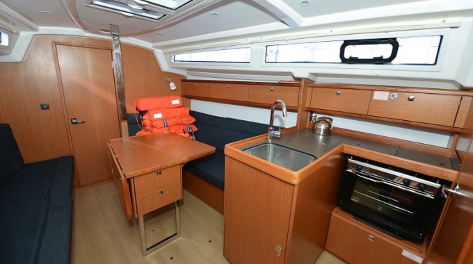 Photo #8 - Bavaria Cruiser 33 (Karlo) in Biograd - 30261