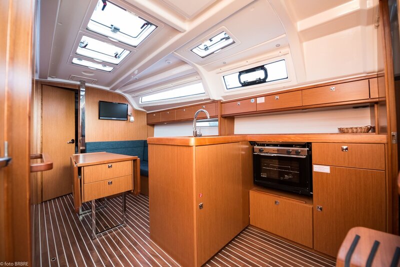 Photo #10 - Bavaria Cruiser 37 - 3 cab. (Rea) in Biograd - 30263