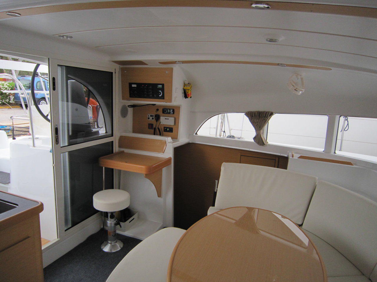 Photo #10 - Lagoon 380 - 4 cab. (ThunderCat) in Lavrion - 30327