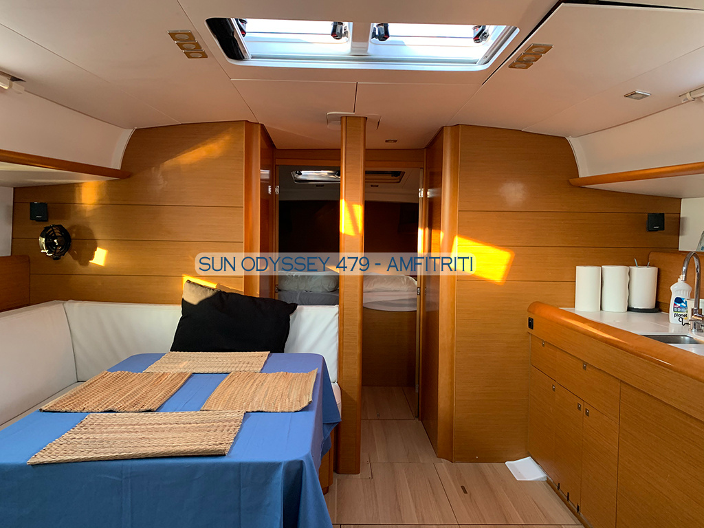 Photo #15 - Sun Odyssey 479 - 4 cab. (Amfitriti) in Corfù - 30389