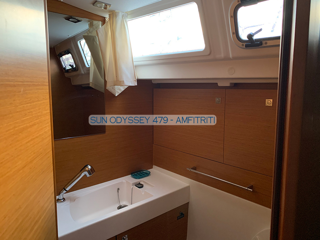 Photo #20 - Sun Odyssey 479 - 4 cab. (Amfitriti) in Corfù - 30389