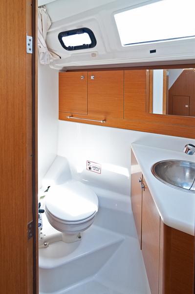 Photo #16 - Sun Odyssey 509 - 5 cab. (Aqua Kiss) in Split - 30406