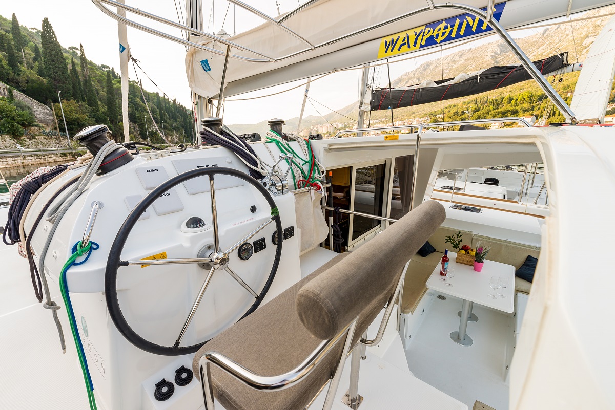 Photo #4 - Lagoon 400 S2 - 4 + 1 cab. (Summertime) en Trogir - 30467