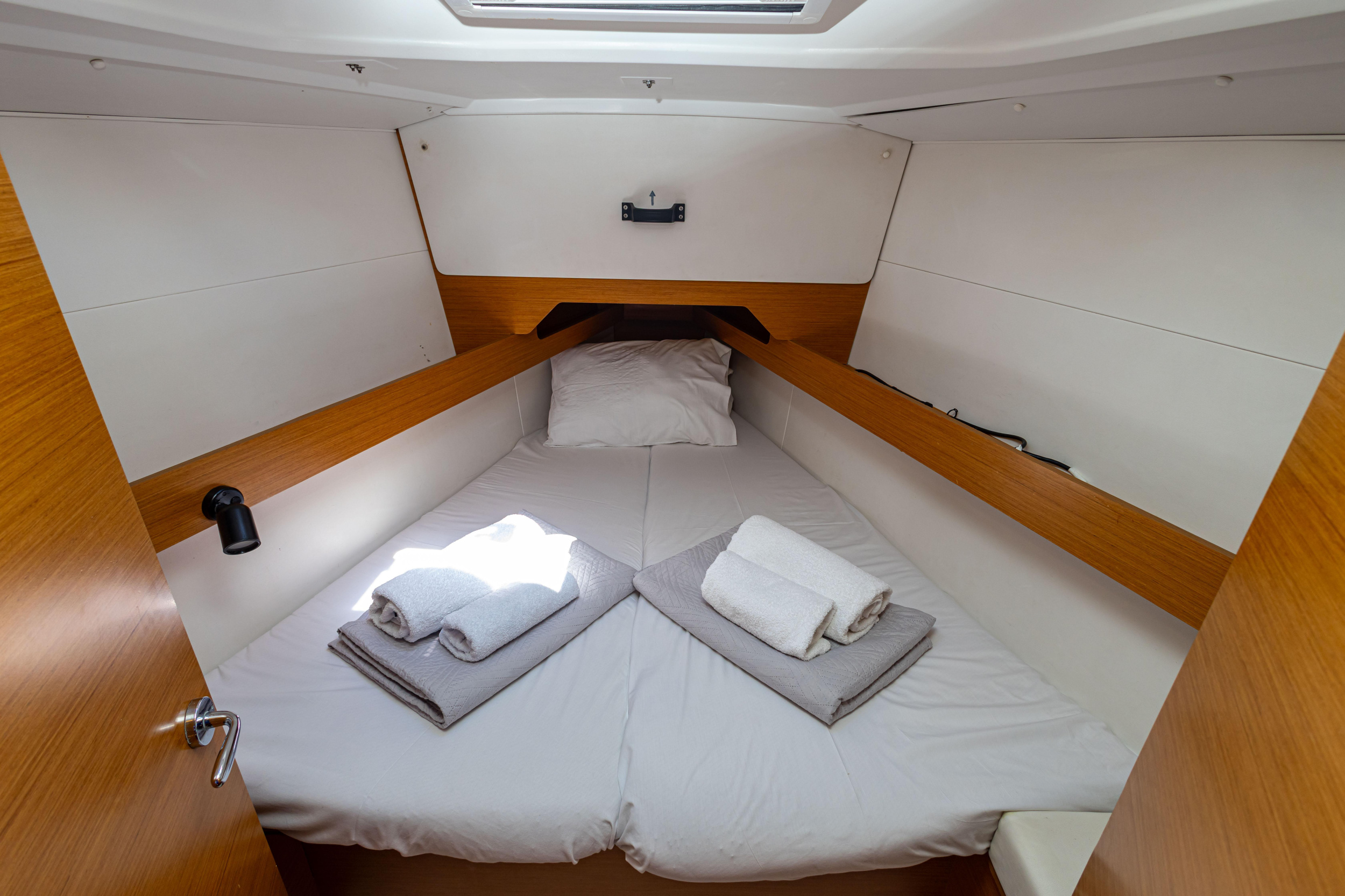 Photo #13 - Sun Odyssey 349 (Cherie Bibi) in Lefkada - 30482