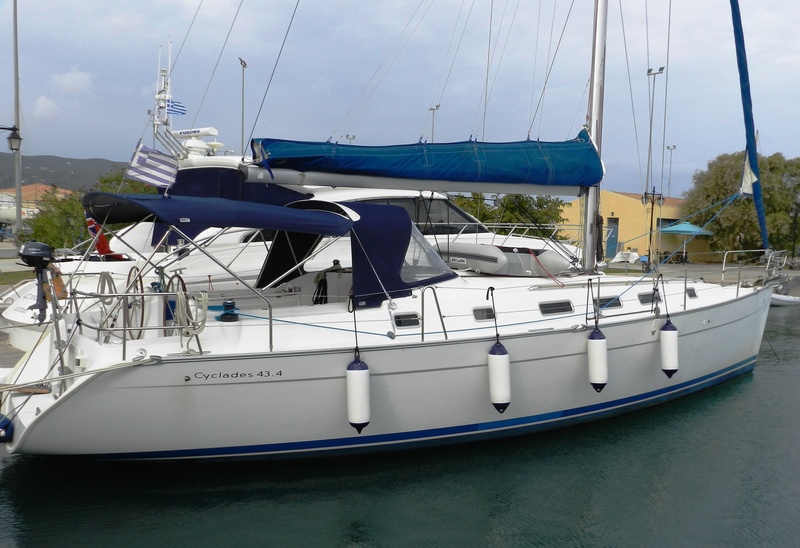 Photo #4 - Cyclades 43.4 (Zephyros) in Lefkada - 30486