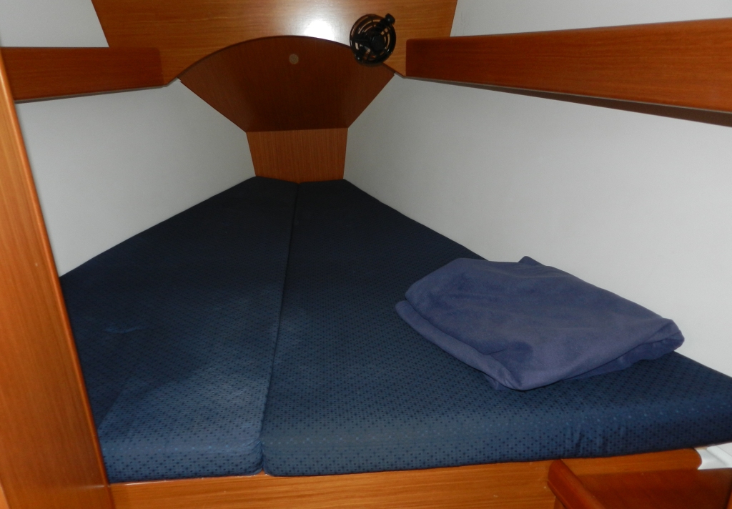 Photo #9 - Cyclades 43.4 (Zephyros) in Lefkada - 30486