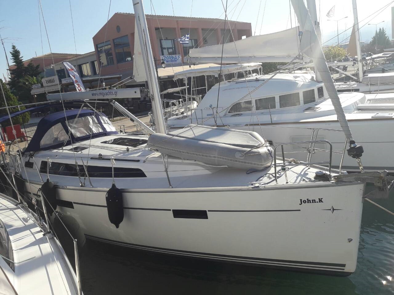 Photo #4 - Bavaria Cruiser 37 - 3 cab. (John K) en Lefkada - 30502