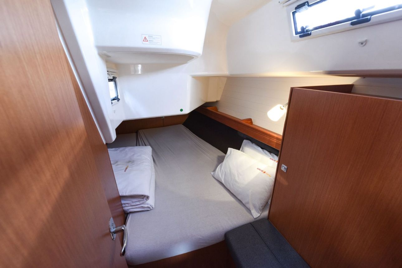 Photo #11 - Bavaria Cruiser 37 - 3 cab. (Luka) en Zadar - 30510