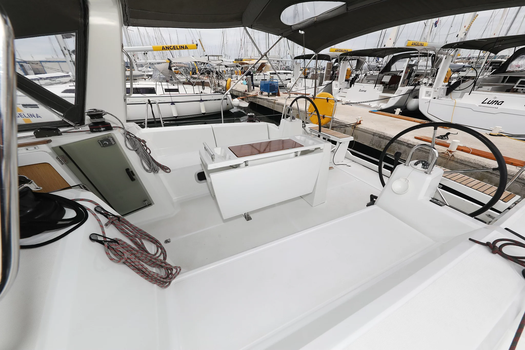 Oceanis 38 - 3 cab. (One)  - 18