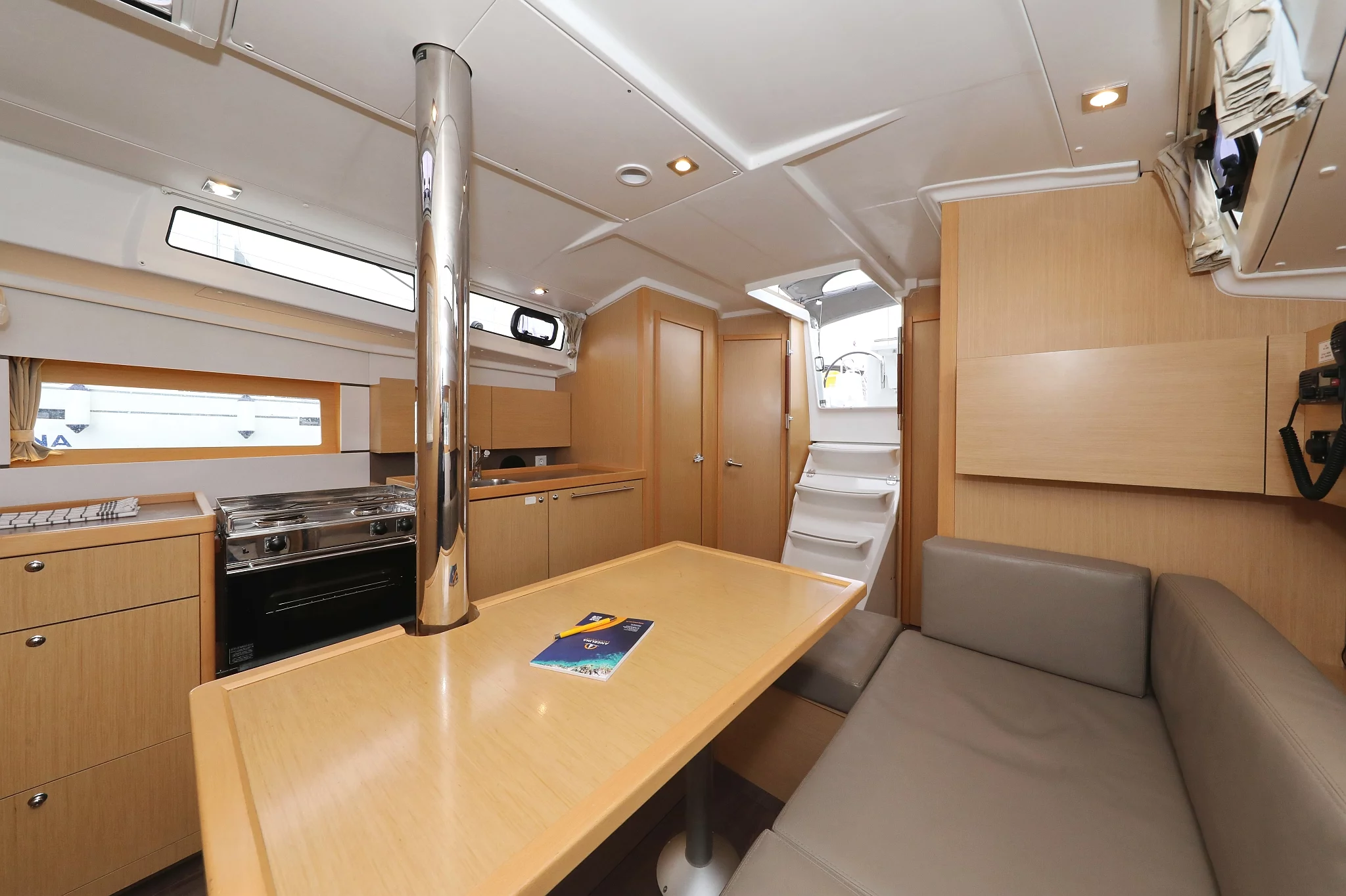 Oceanis 38 - 3 cab. (One)  - 27