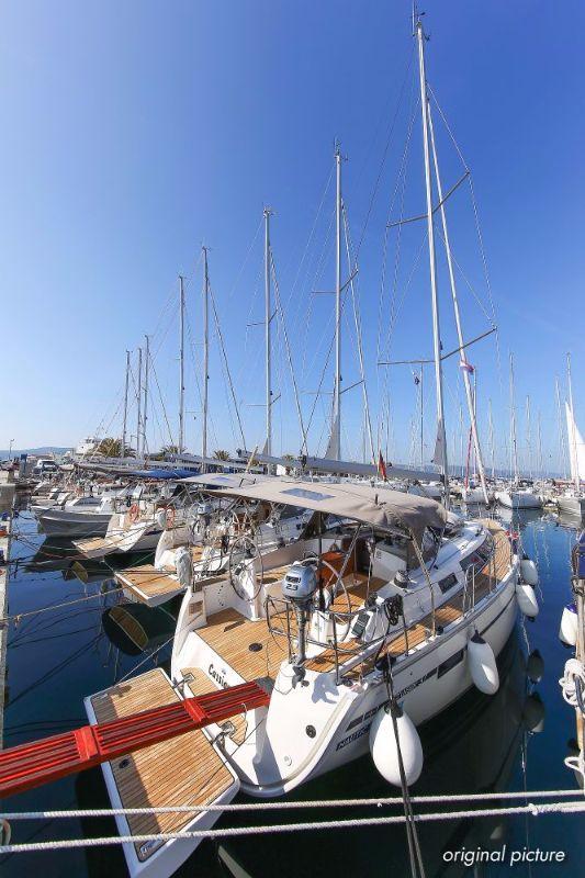 Photo #4 - Bavaria Cruiser 37 - 3 cab. (Cassiopeia) in Biograd - 30546
