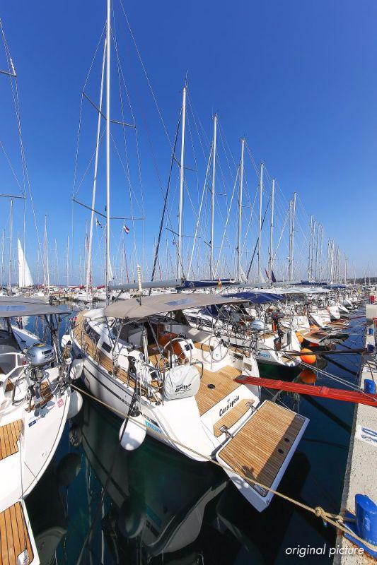 Photo #5 - Bavaria Cruiser 37 - 3 cab. (Cassiopeia) in Biograd - 30546