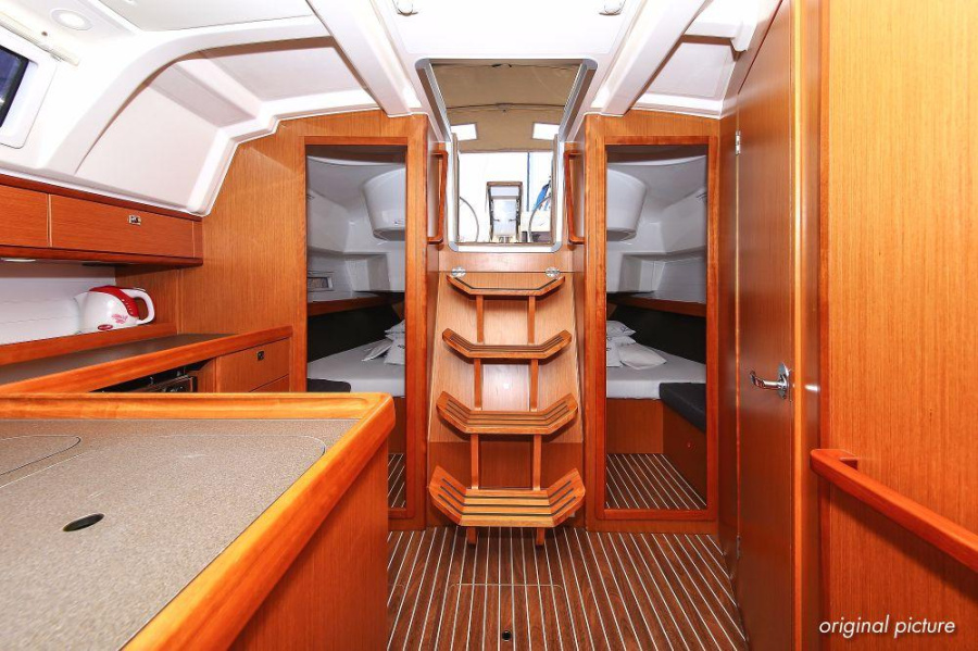 Photo #14 - Bavaria Cruiser 37 - 3 cab. (Cassiopeia) in Biograd - 30546