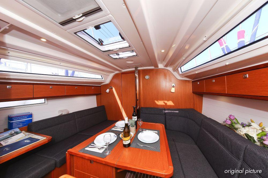 Photo #17 - Bavaria Cruiser 37 - 3 cab. (Cassiopeia) in Biograd - 30546