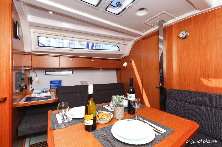 Photo #20 - Bavaria Cruiser 37 - 3 cab. (Cassiopeia) in Biograd - 30546