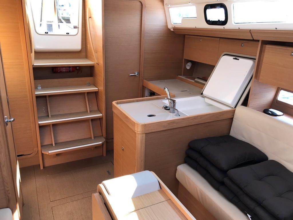 Photo #9 - Dufour 350 GL (Luna) en Krk - 30565