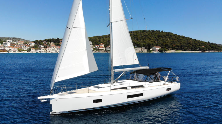 Photo #8 - Oceanis 51.1 - 3 + 1 cab. (Cloudy Bay) in Rogoznica - 30570
