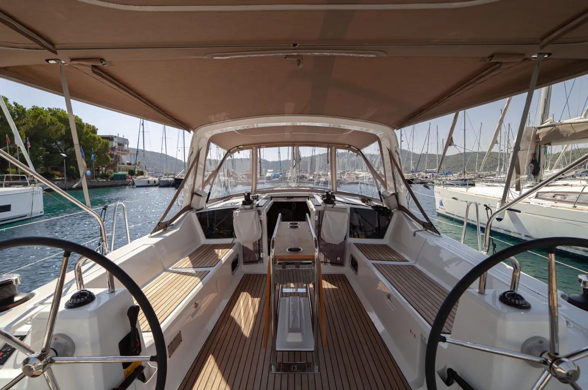Photo #7 - Oceanis 41.1 (Sail Orion) in Orhaniye - 30586