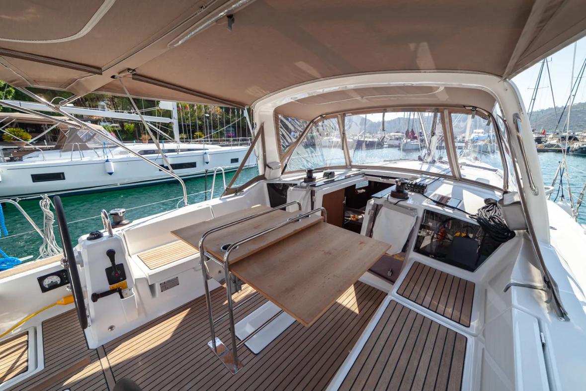 Photo #8 - Oceanis 41.1 (Sail Orion) in Orhaniye - 30586