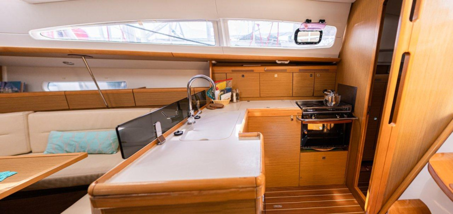 Photo #11 - Sun Odyssey 42 DS (Gaia 2) in Lefkada - 30589